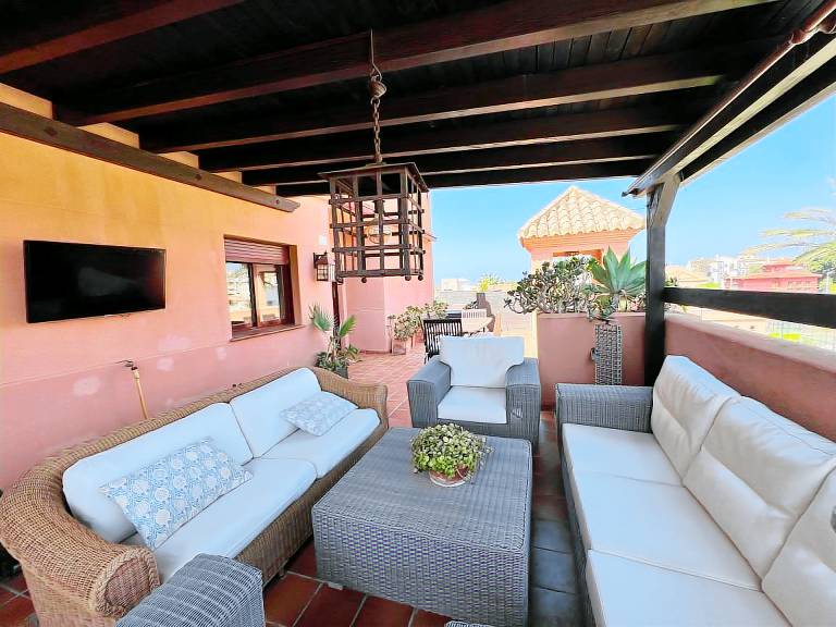 PUSHE Penthouse Playa Granada Beach & Golf 2 — photo 3