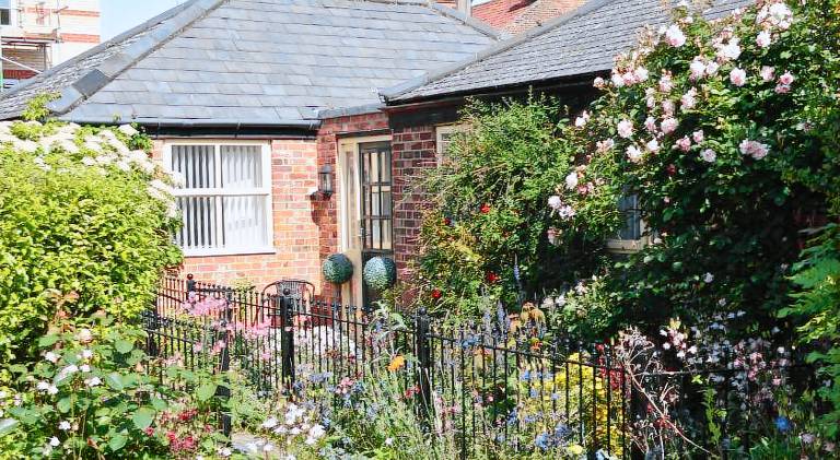 Vacation home | Close to the beach | Pets are welcome in Cromer