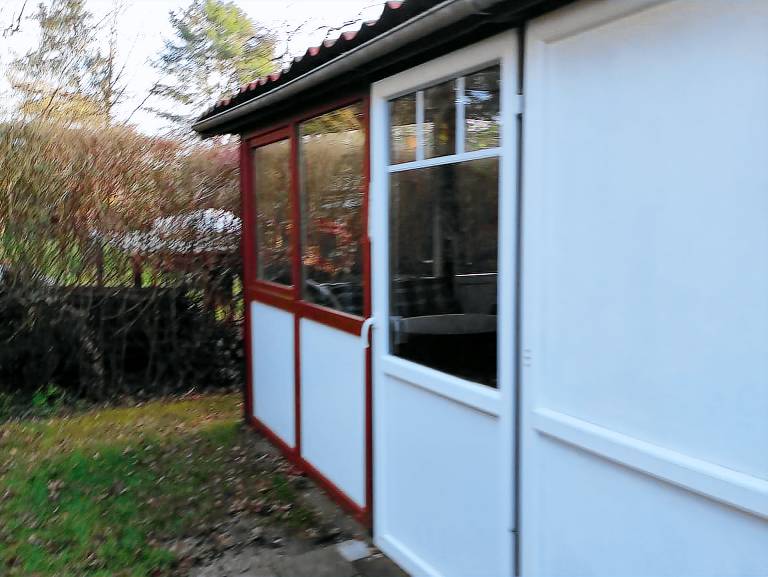 House Canow