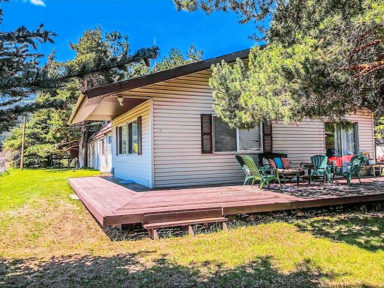 House Swan Valley