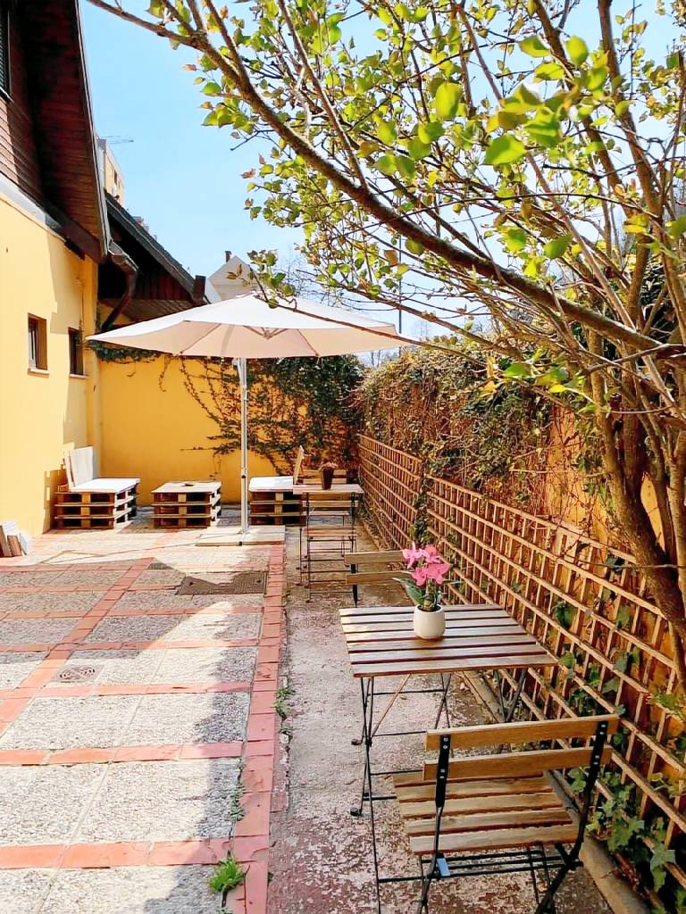 Charming house with yard & patio | Perfect for remote work | Pets are welcome — photo 3