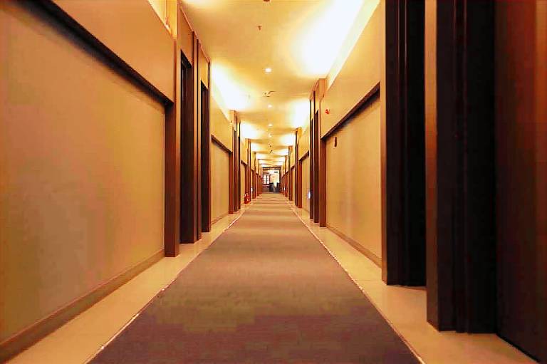 Changwon AT Business Hotel