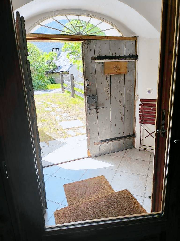 Gite with yard — photo 5