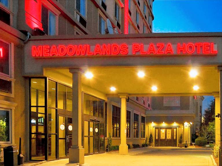 Meadowlands Plaza Hotel in Secaucus, NJ