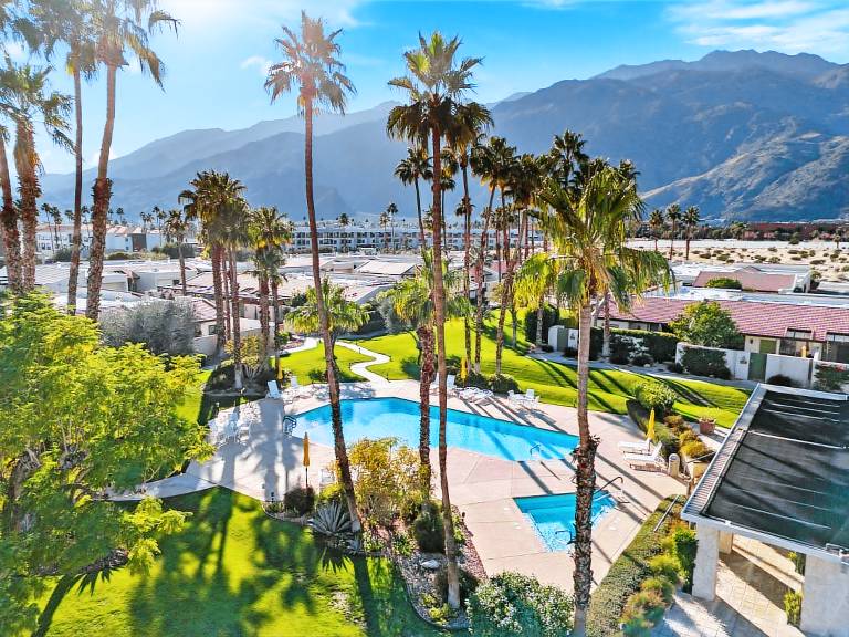 Mountain View Villa in Palm Springs