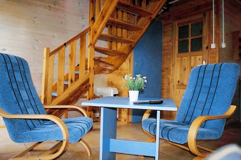 Vacation home with yard & patio — photo 3