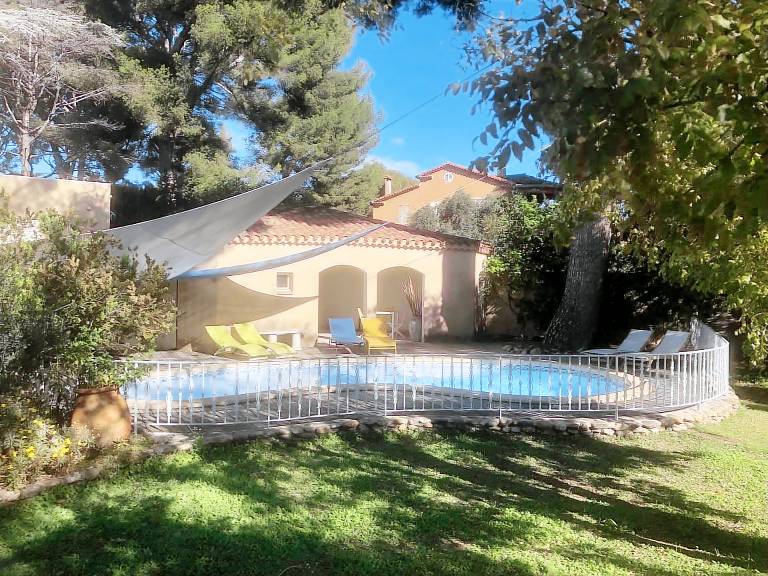 Villa with private pool — photo 2