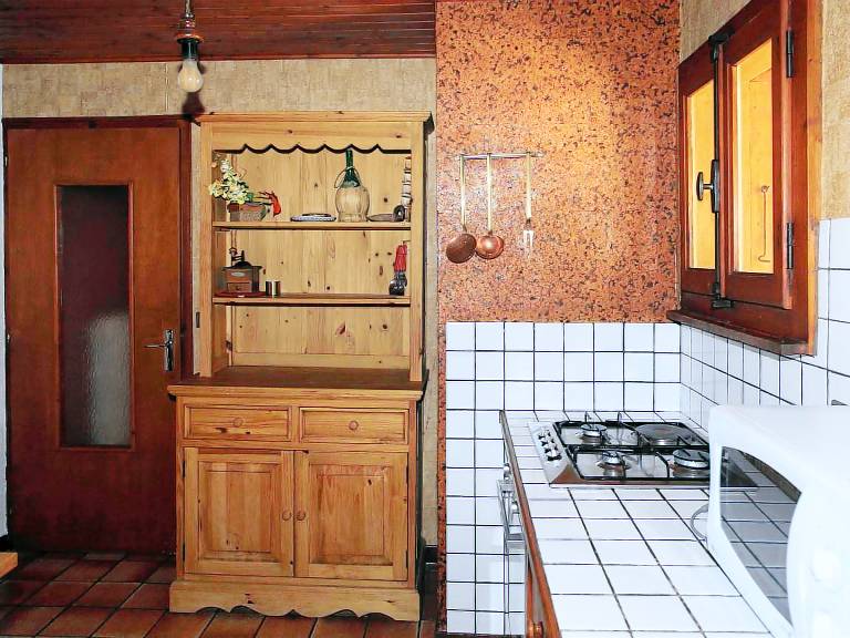 Charming Villa in Samoëns with Wifi and 2 Bedrooms — photo 3