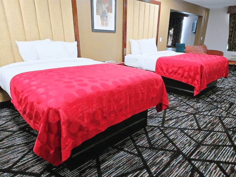 TownHouse Extended Stay Hotel Downtown — photo 2