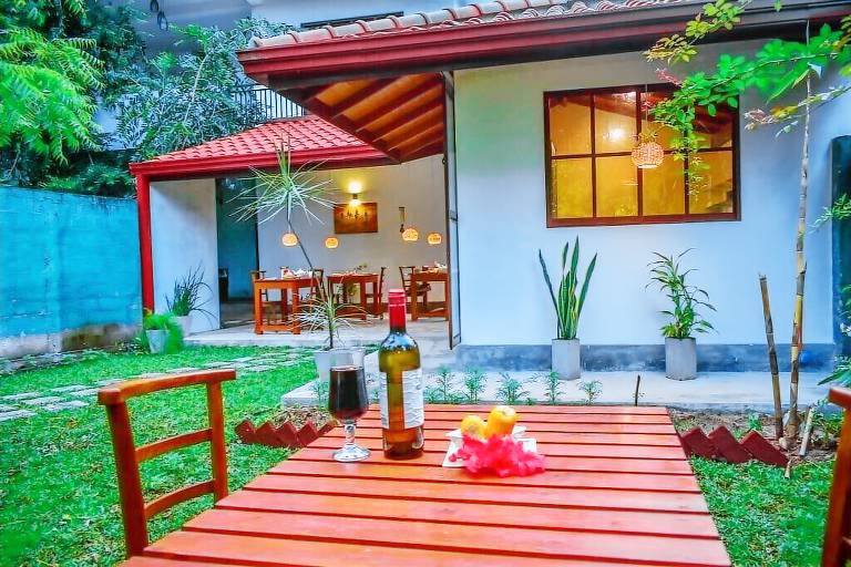 Villa Hikkaduwa