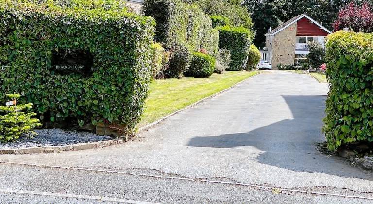 Beautiful apartment | Pet-friendly in Brighouse