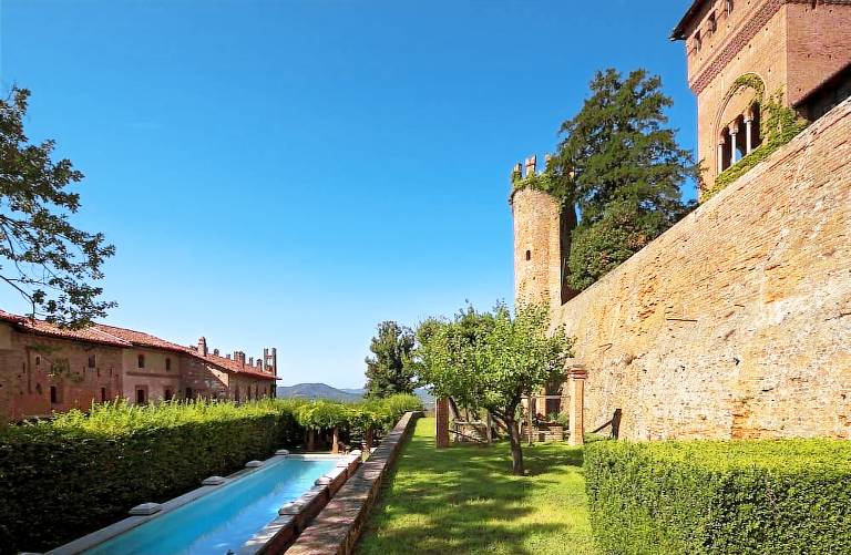 Castle  Gabiano