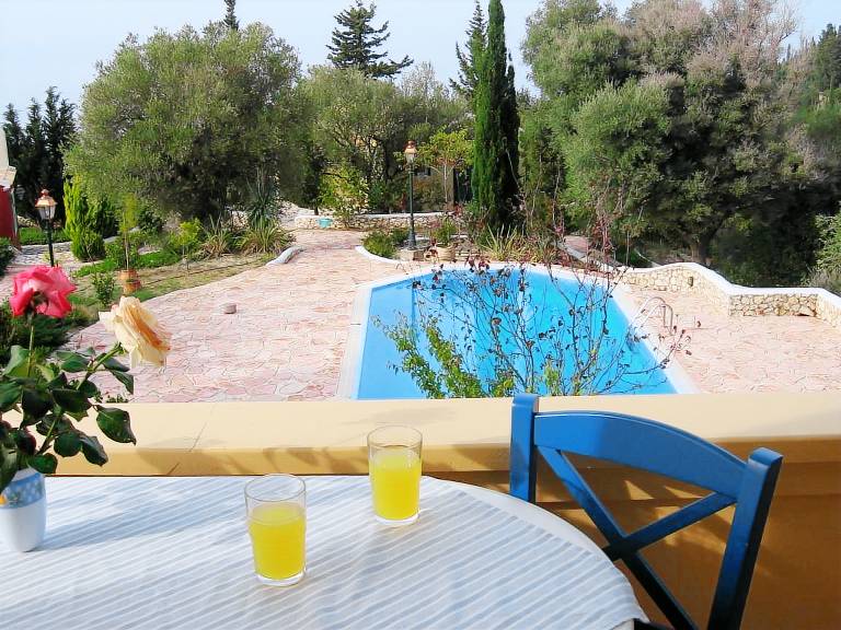 Apartma  Pefkoulia beach