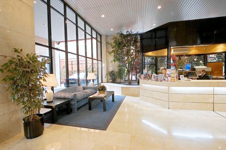 Aparthotel Goya