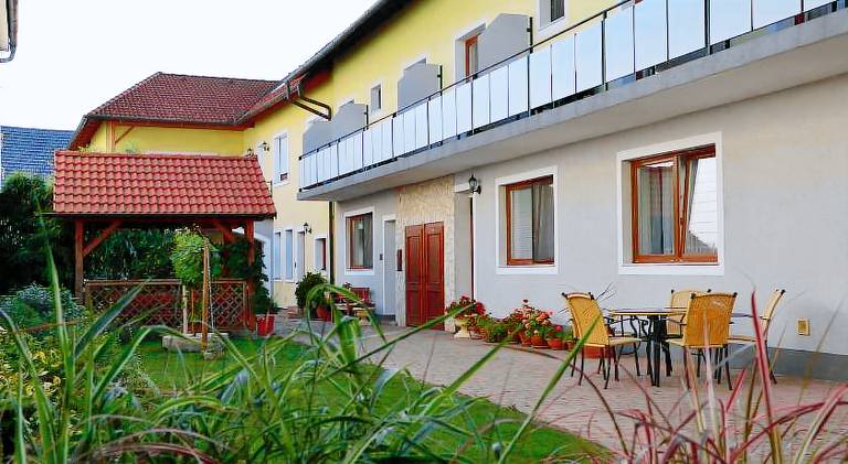 Bed & Breakfast Podersdorf am See