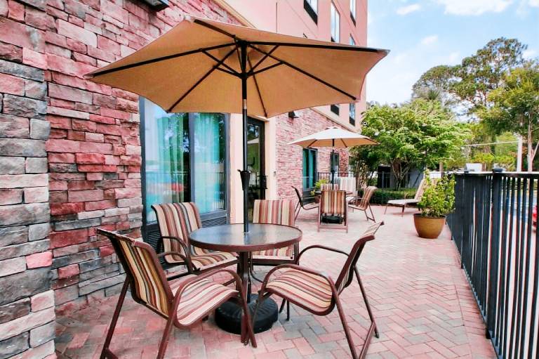 Hampton Inn & Suites Jacksonville-Beach Boulevard/Mayo Clinic Area — photo 4