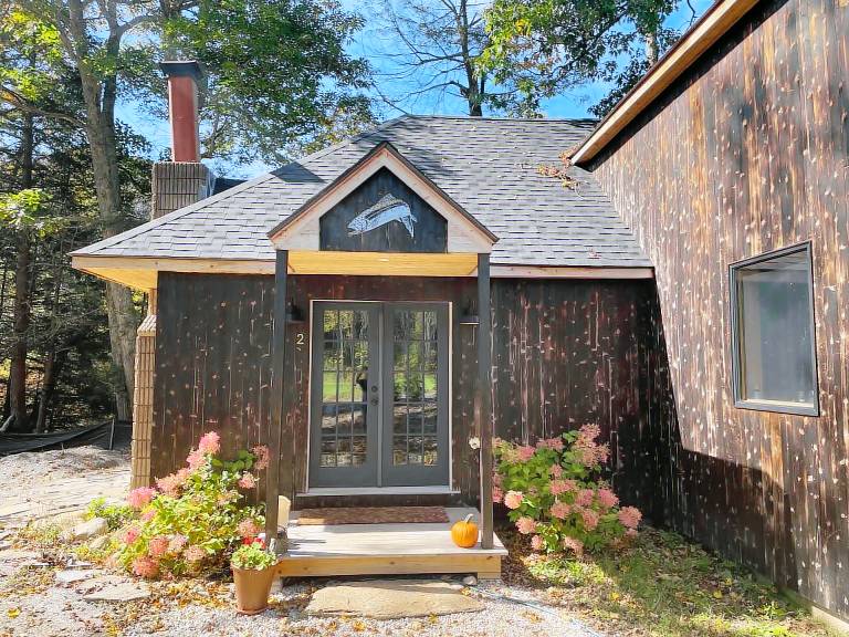 House  Tolland