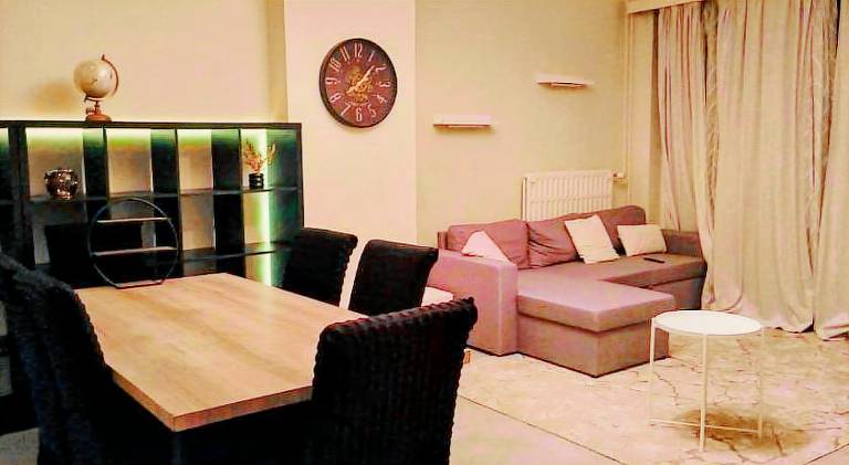 Rental apartment with 1 room for 4 persons in Namur