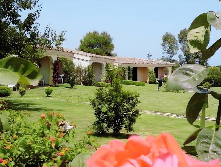 Hotel L Esagono in San Teodoro