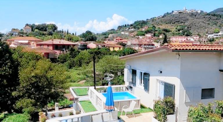 Holiday apartment with private pool, jacuzzi & terrace | Pets are welcome — photo 3