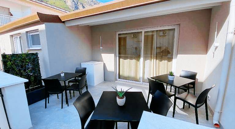 ALLUMARO HOUSE — photo 5