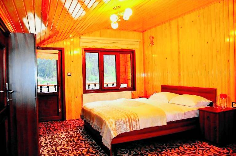 Doga Motel in Caykara