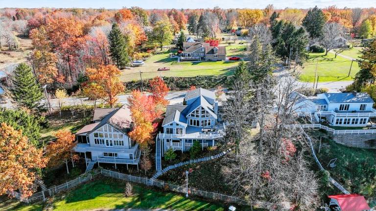 House Saybrook-on-the-lake