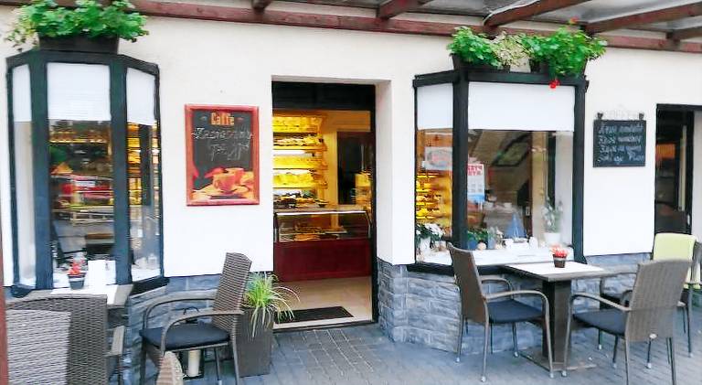 Pokoje Goscinne Nad Cukiernia w centrum miejscowosci. — photo 3
