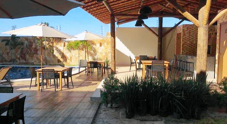 Holiday apartment with pool — photo 5