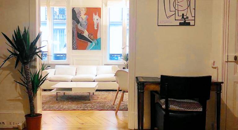 Beautiful apartment | Close to Jardins du Trocadéro | Pets are welcome in Puteaux