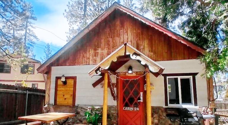 Big Bear Lake - Tulip Lane Cabin 24 in Big Bear Lake, CA