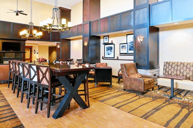 Hampton Inn & Suites Casper — photo 4