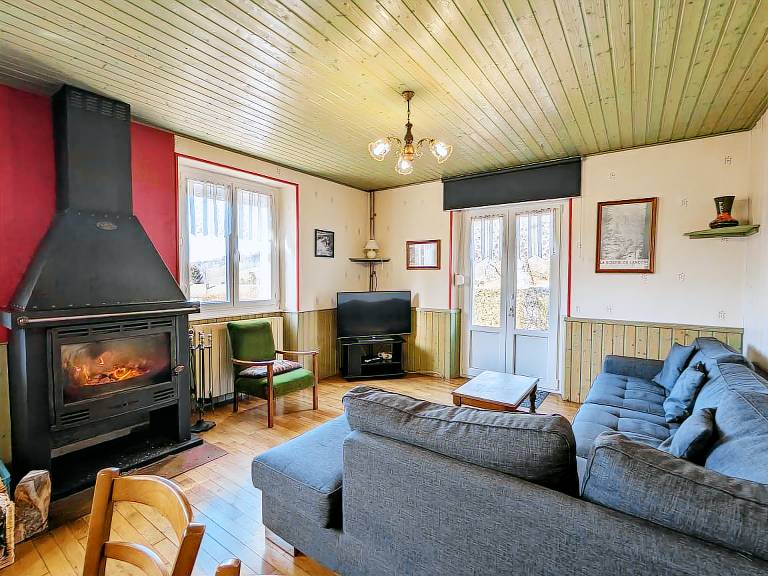 Cottage with barbecue — photo 4