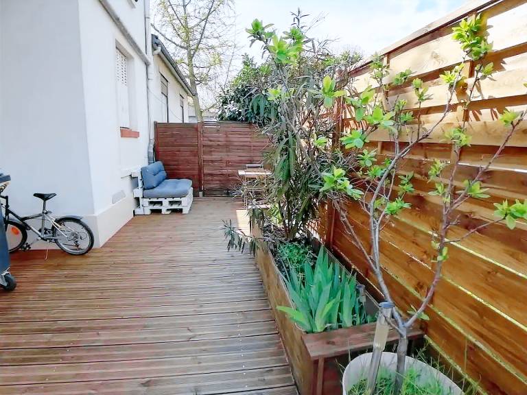 Appartement  La Courneuve