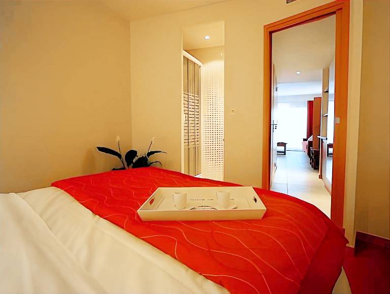 La Loggia Appart'Hotel & Spa in Touques