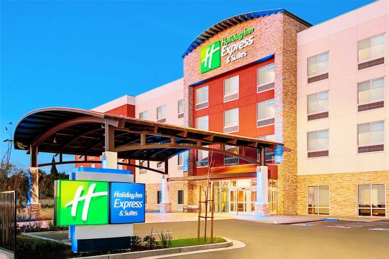 Holiday Inn Express & Suites Hayward Castro Valley by IHG