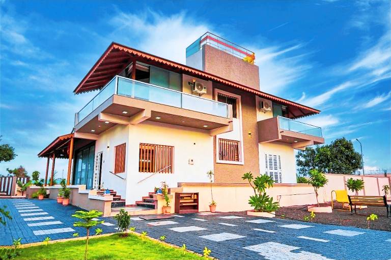 Patil Luxuries Villa in Nashik 4 Bedroom with pool in Nashik