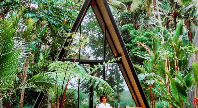 Villa with terrace, pool & grill | Suitable for remote work | Pets allowed in Tegallalang