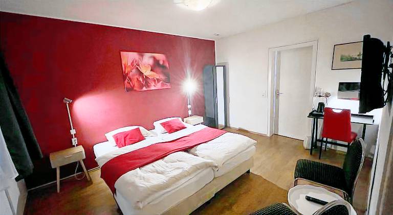 Astoria Hotel in Traben-Trarbach — photo 4