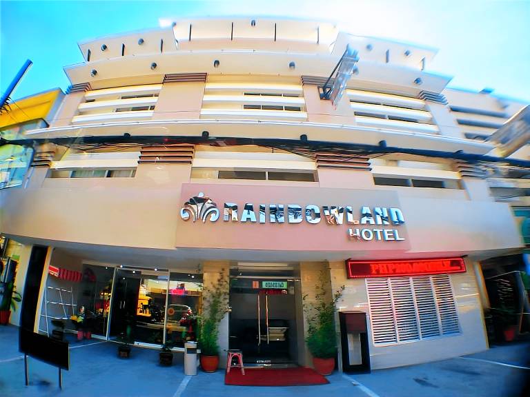 Rainbowland Hotel in Olongapo