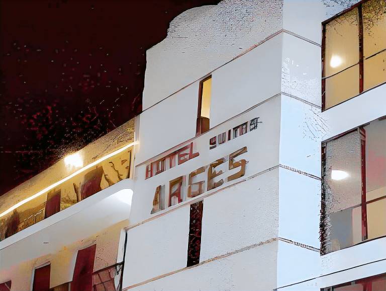 Hotel & Suites Arges - Centro Chetumal in Chetumal