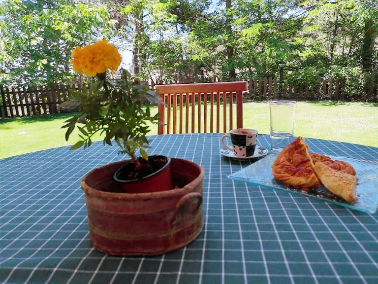 Villa with barbecue — photo 4