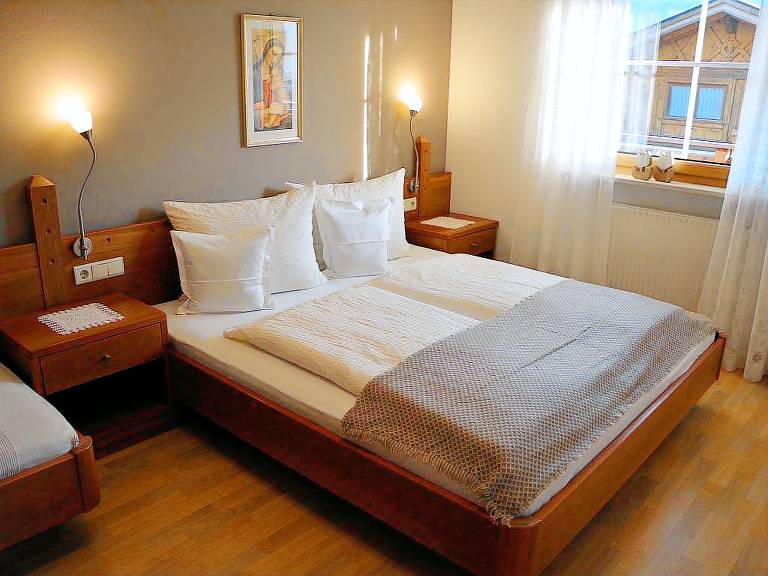 Ferienwohnung mit Hund in Tscherms für max. 6 Personen Ferienwohnung mit Hund in Tscherms für max. 6 Personen