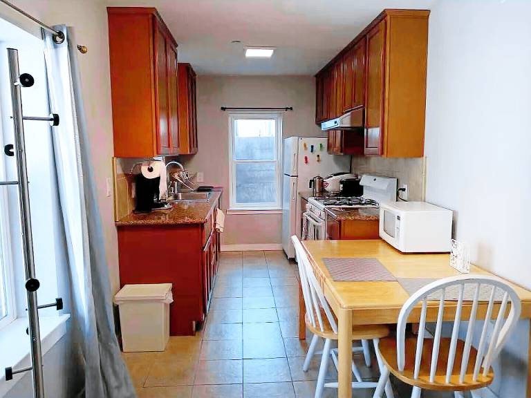 Condo Albany