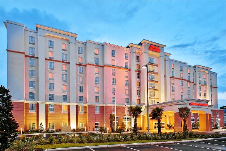 Hampton Inn & Suites Orlando Airport @ Gateway Village in Orlando, FL