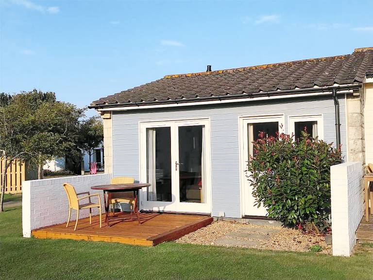 Cottage  Totland