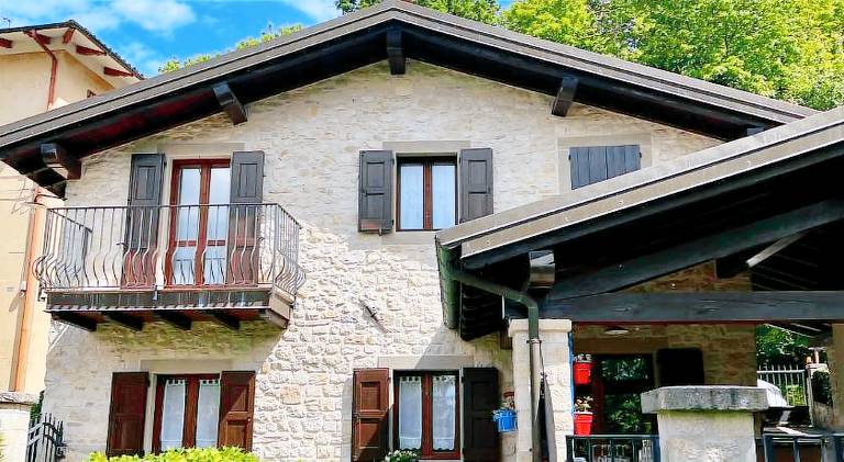 70 m&sup2; Ferienhaus