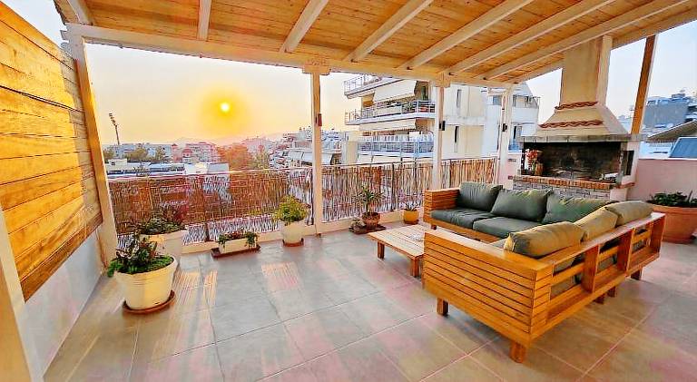 Penthouse Nea Smirni in Glyfada