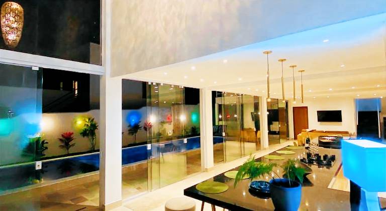 Villa with jacuzzi & pool | Pets allowed — photo 3