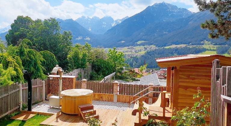 Chalet with pool — photo 2